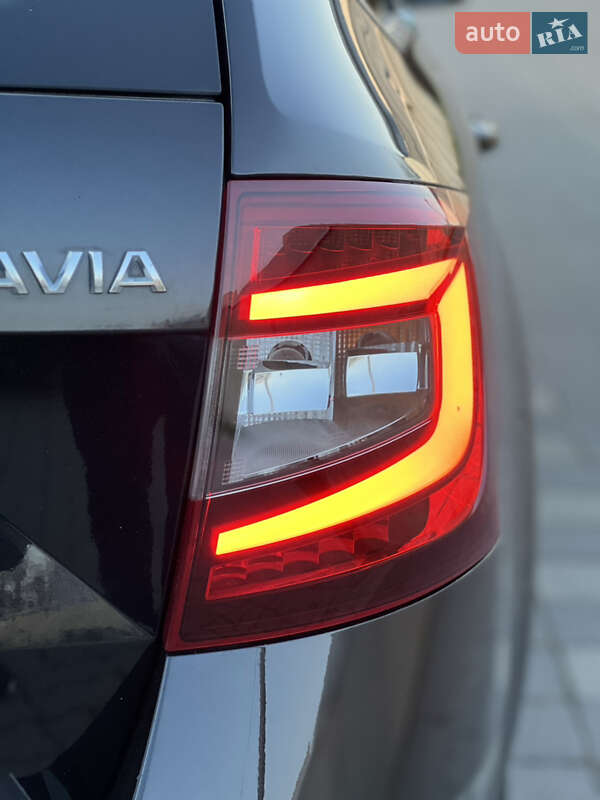 Универсал Skoda Octavia 2018 в Стрые