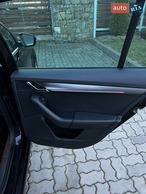 Универсал Skoda Octavia 2018 в Стрые