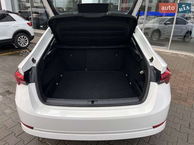 Лифтбек Skoda Octavia 2021 в Житомире