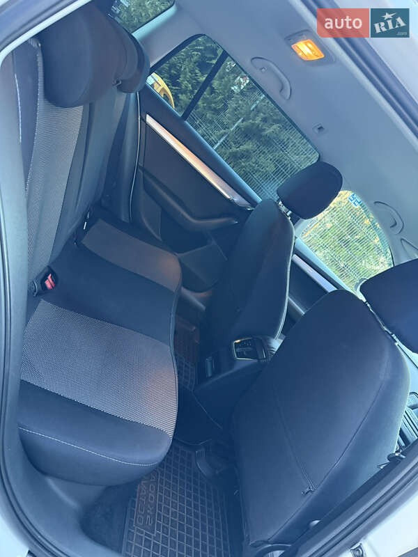 Универсал Skoda Octavia 2013 в Львове