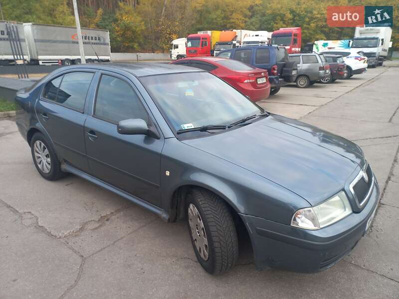 Лифтбек Skoda Octavia 2005 в Сумах