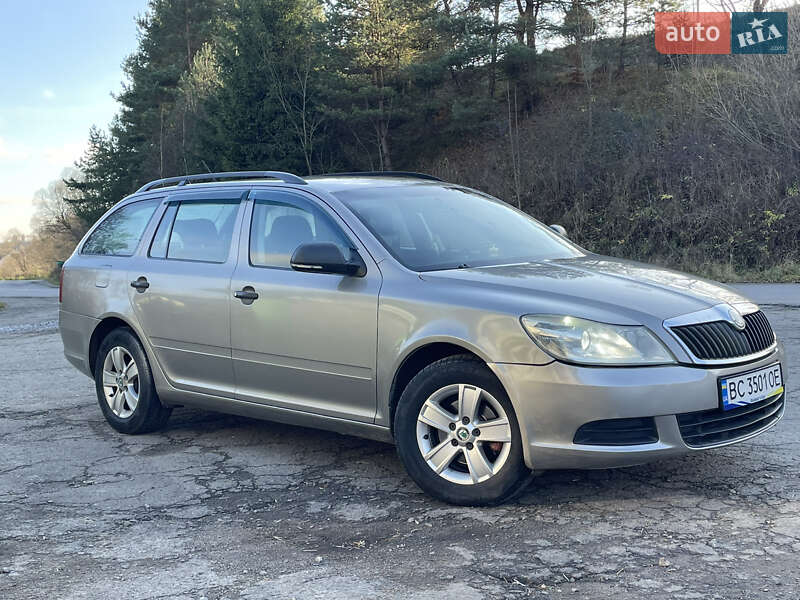 Универсал Skoda Octavia 2010 в Турке фото 10 Универсал Skoda Octavia 2010 в Турке