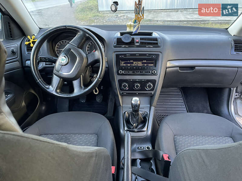 Универсал Skoda Octavia 2010 в Турке фото 31 Универсал Skoda Octavia 2010 в Турке