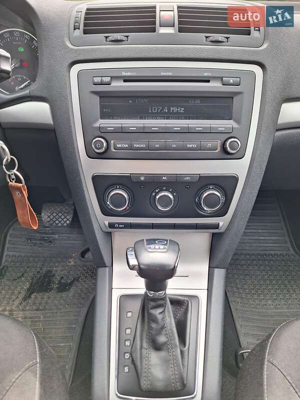 Лифтбек Skoda Octavia 2011 в Харькове