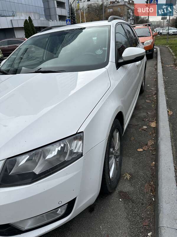 Универсал Skoda Octavia 2016 в Киеве фото 11 Универсал Skoda Octavia 2016 в Киеве