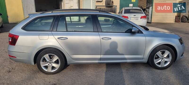 Универсал Skoda Octavia 2019 в Киеве фото 19 Универсал Skoda Octavia 2019 в Киеве