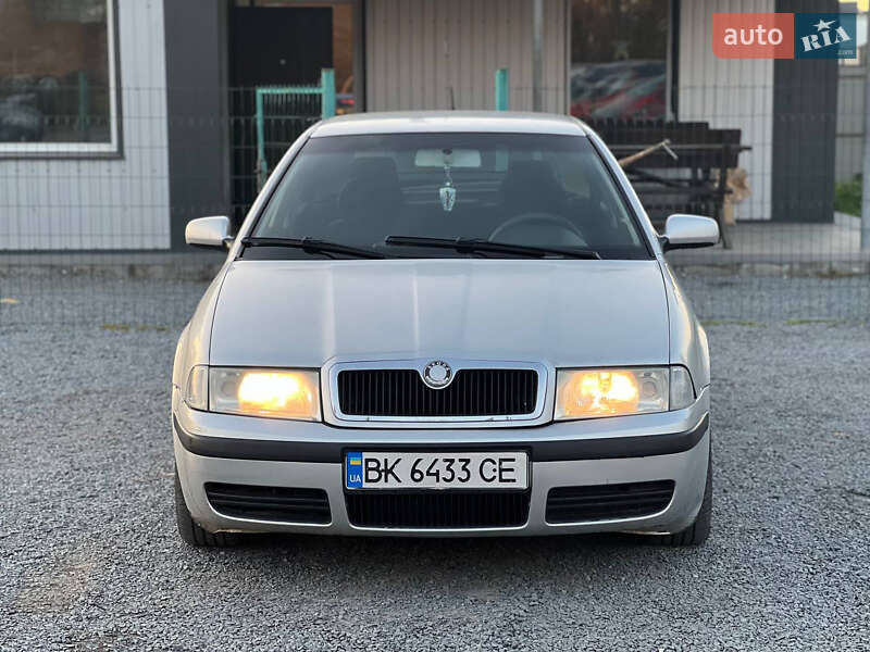 Ліфтбек Skoda Octavia 2004 в Рівному фото 3 Ліфтбек Skoda Octavia 2004 в Рівному