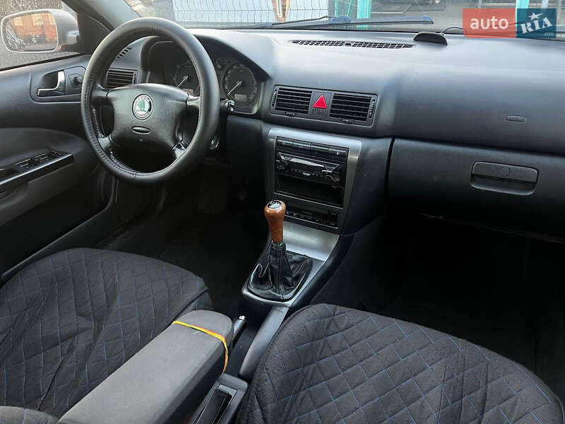 Ліфтбек Skoda Octavia 2004 в Рівному фото 7 Ліфтбек Skoda Octavia 2004 в Рівному