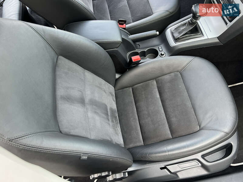 Универсал Skoda Octavia 2011 в Луцке фото 102 Универсал Skoda Octavia 2011 в Луцке