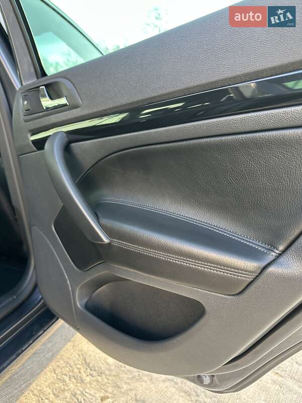 Универсал Skoda Octavia 2009 в Киеве фото 17 Универсал Skoda Octavia 2009 в Киеве