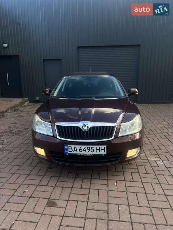 Лифтбек Skoda Octavia 2011 в Знаменке