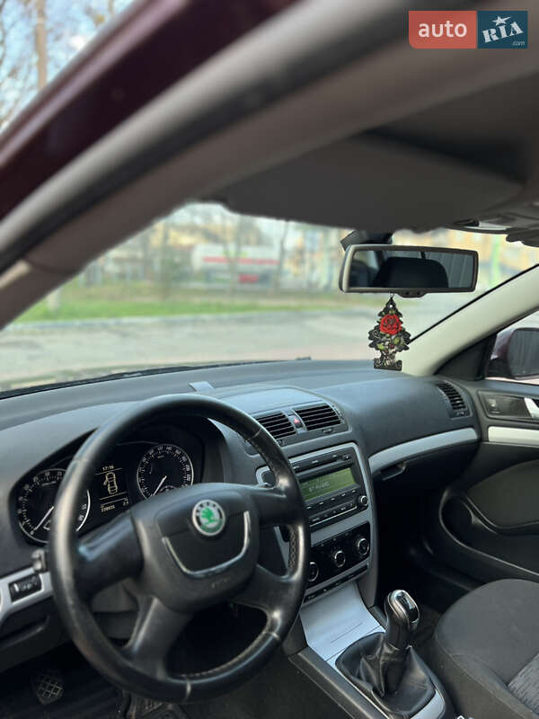 Лифтбек Skoda Octavia 2011 в Знаменке