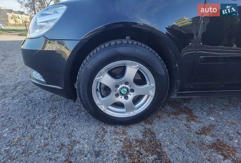 Универсал Skoda Octavia 2011 в Дубно фото 21 Универсал Skoda Octavia 2011 в Дубно