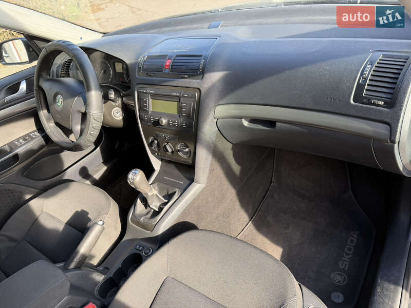 Лифтбек Skoda Octavia 2008 в Киеве фото 20 Лифтбек Skoda Octavia 2008 в Киеве