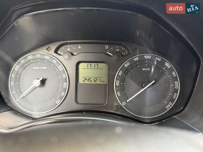 Лифтбек Skoda Octavia 2008 в Киеве фото 28 Лифтбек Skoda Octavia 2008 в Киеве