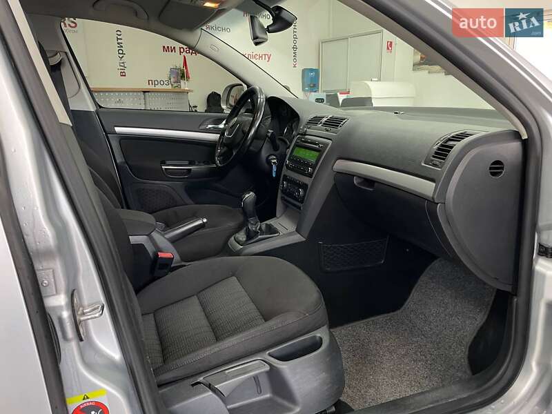 Универсал Skoda Octavia 2011 в Киеве фото 25 Универсал Skoda Octavia 2011 в Киеве