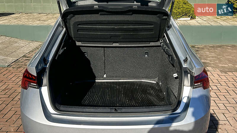 Ліфтбек Skoda Octavia 2020 в Чернівцях