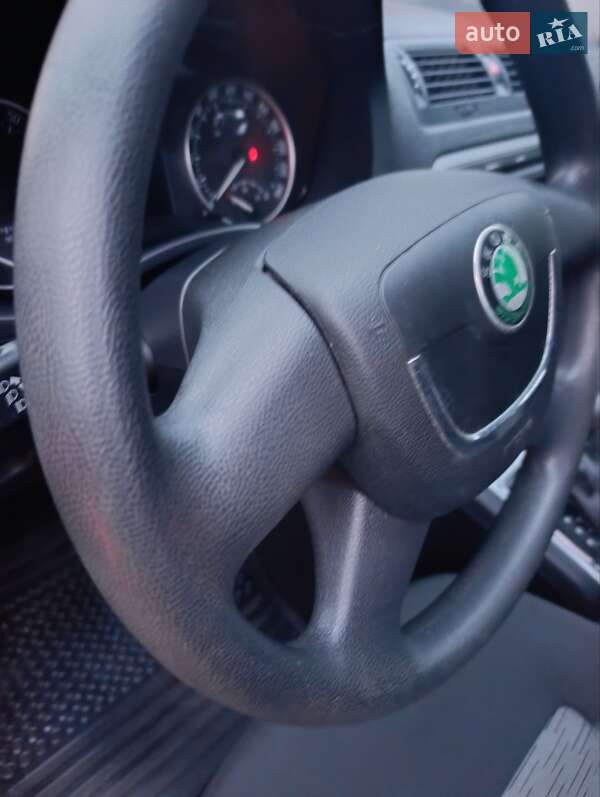 Лифтбек Skoda Octavia 2010 в Луцке фото 24 Лифтбек Skoda Octavia 2010 в Луцке