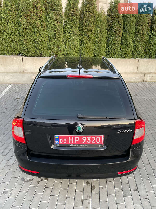 Універсал Skoda Octavia 2012 в Рівному