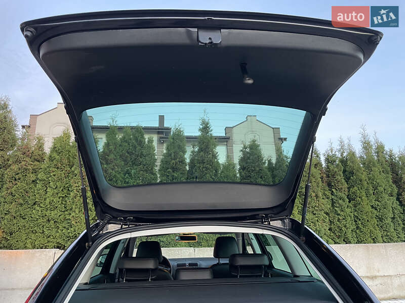 Універсал Skoda Octavia 2012 в Рівному