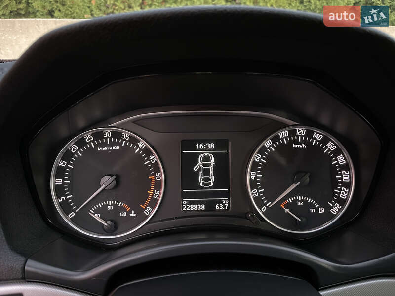 Універсал Skoda Octavia 2012 в Рівному