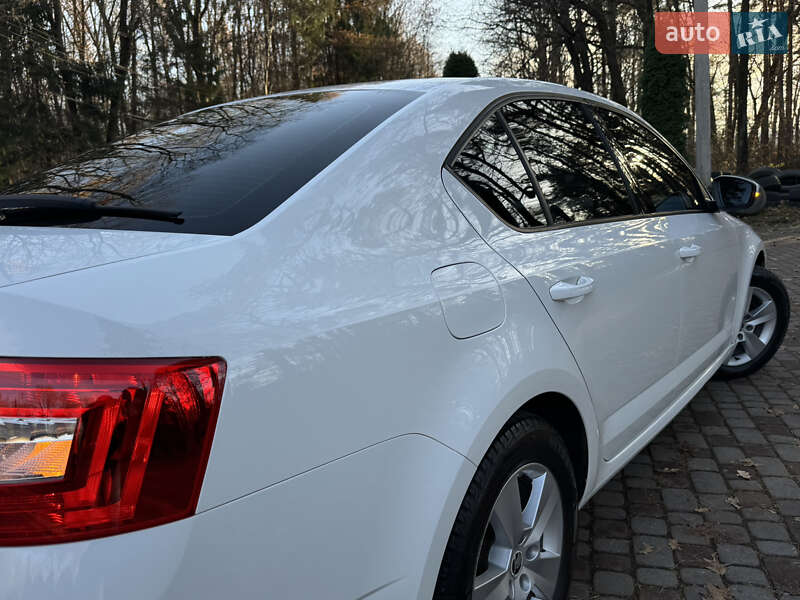 Ліфтбек Skoda Octavia 2016 в Дрогобичі