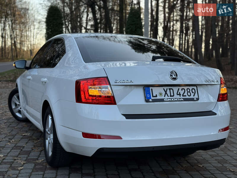 Ліфтбек Skoda Octavia 2016 в Дрогобичі