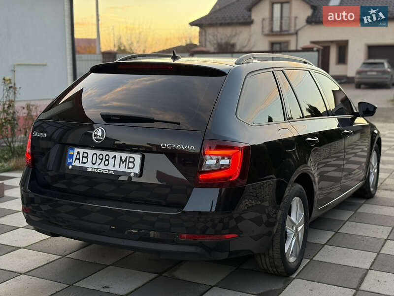 Универсал Skoda Octavia 2017 в Хмельницком