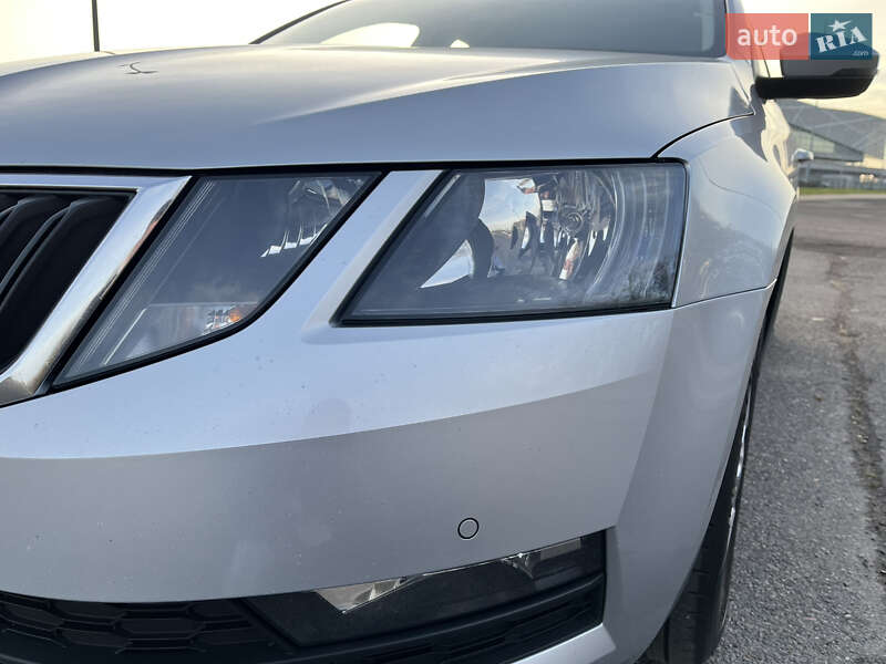 Лифтбек Skoda Octavia 2017 в Львове фото 6 Лифтбек Skoda Octavia 2017 в Львове