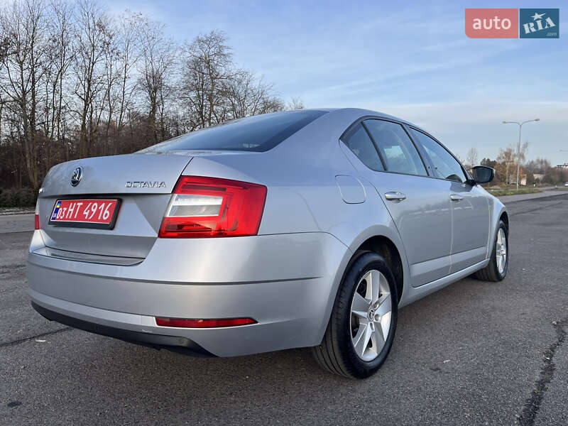 Лифтбек Skoda Octavia 2017 в Львове фото 13 Лифтбек Skoda Octavia 2017 в Львове