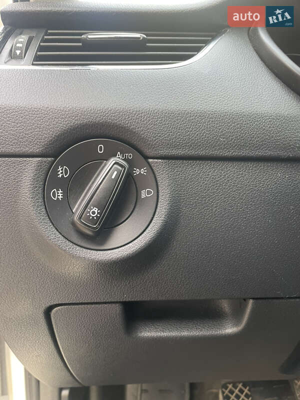 Универсал Skoda Octavia 2014 в Буче фото 13 Универсал Skoda Octavia 2014 в Буче