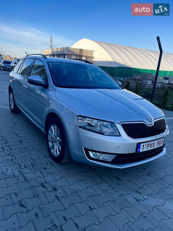 Универсал Skoda Octavia 2013 в Луцке фото 4 Универсал Skoda Octavia 2013 в Луцке