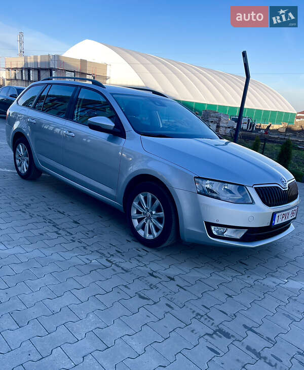 Универсал Skoda Octavia 2013 в Луцке фото 6 Универсал Skoda Octavia 2013 в Луцке