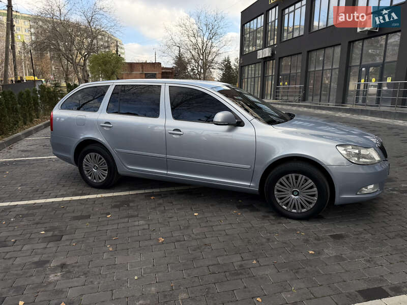 Универсал Skoda Octavia 2010 в Полтаве фото 43 Универсал Skoda Octavia 2010 в Полтаве