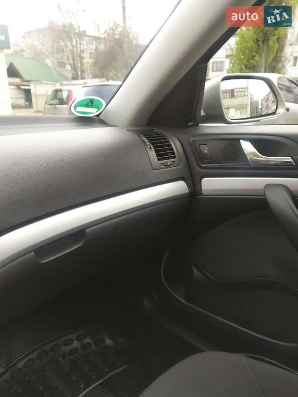 Универсал Skoda Octavia 2008 в Житомире