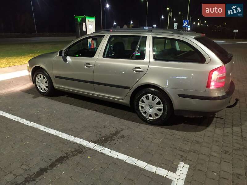 Универсал Skoda Octavia 2008 в Житомире