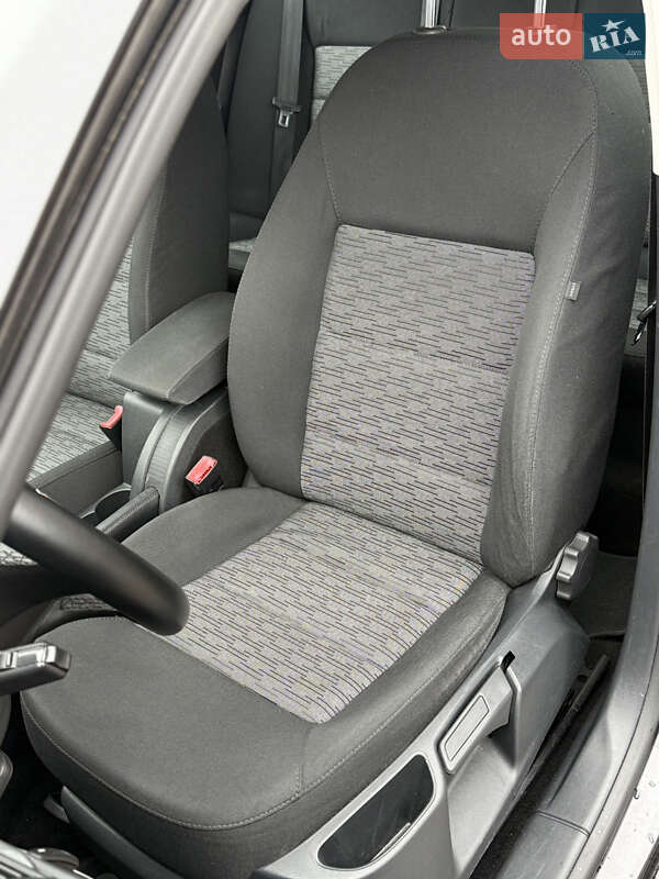 Универсал Skoda Octavia 2013 в Ровно фото 32 Универсал Skoda Octavia 2013 в Ровно