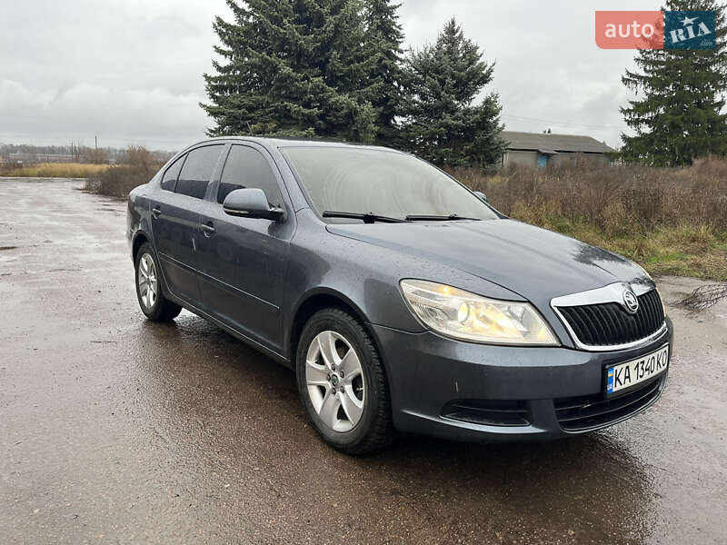 Skoda Octavia 2012 Skoda Octavia 2012