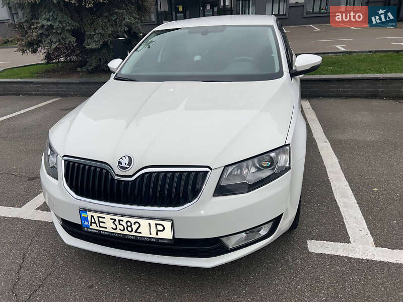 Лифтбек Skoda Octavia 2013 в Киеве фото Лифтбек Skoda Octavia 2013 в Киеве