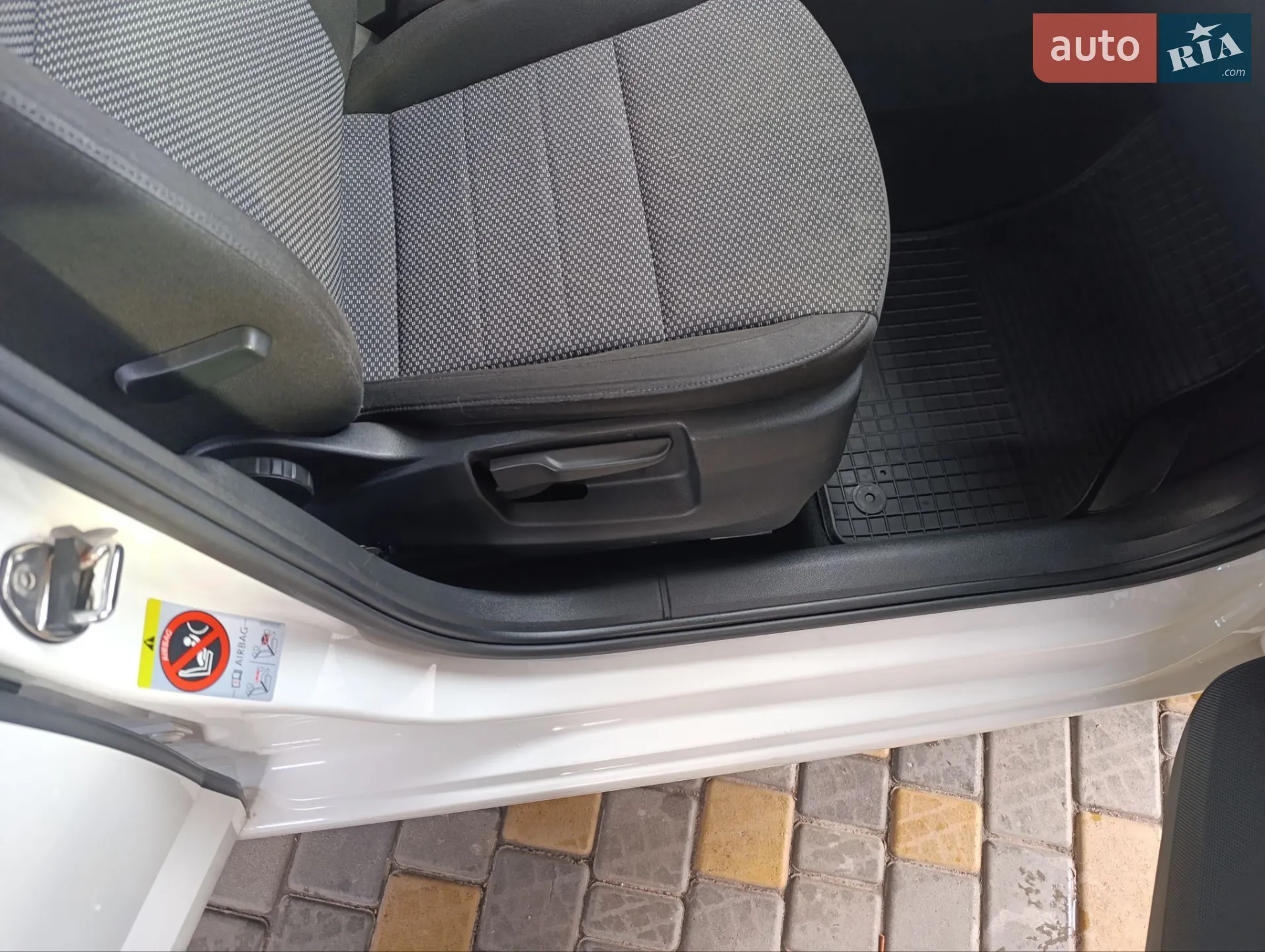 2013 Skoda Octavia - мініатюра 23