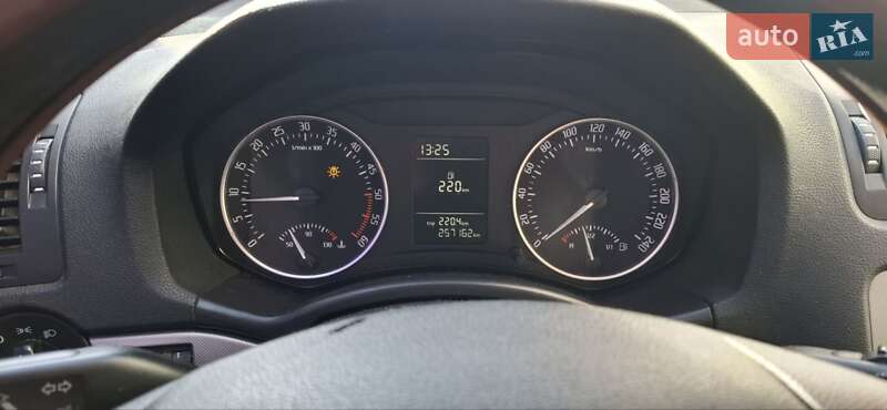 Лифтбек Skoda Octavia 2012 в Умани фото 25 Лифтбек Skoda Octavia 2012 в Умани