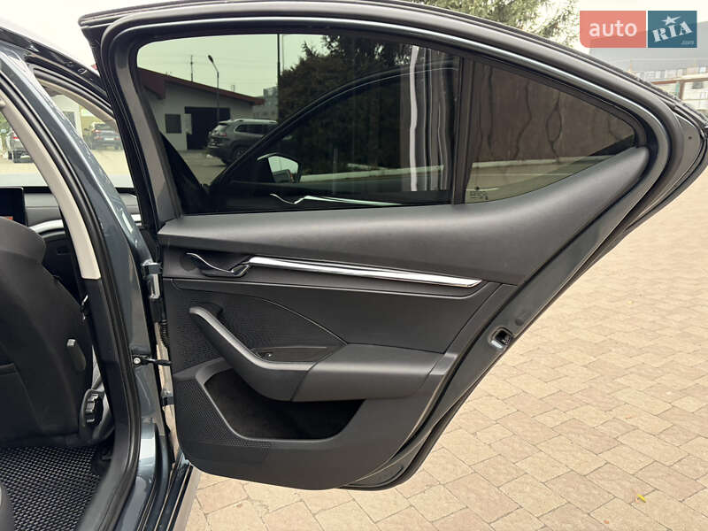 Лифтбек Skoda Octavia 2021 в Львове фото 12 Лифтбек Skoda Octavia 2021 в Львове