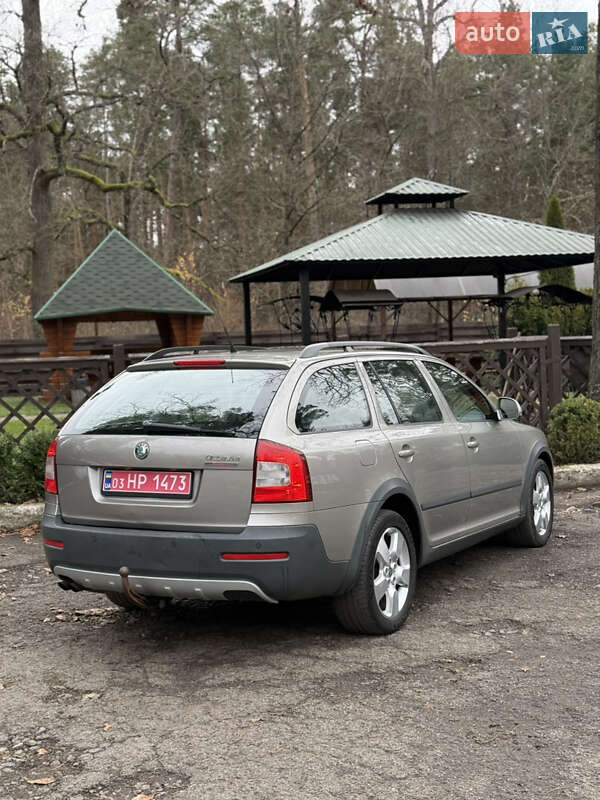 Универсал Skoda Octavia 2010 в Луцке фото 3 Универсал Skoda Octavia 2010 в Луцке