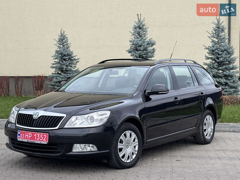 Універсал Skoda Octavia 2009 в Луцьку