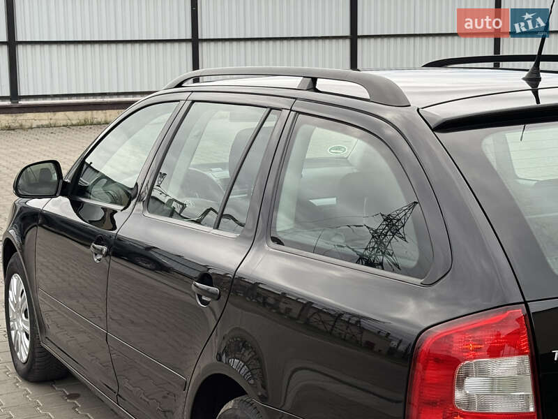 Універсал Skoda Octavia 2009 в Луцьку