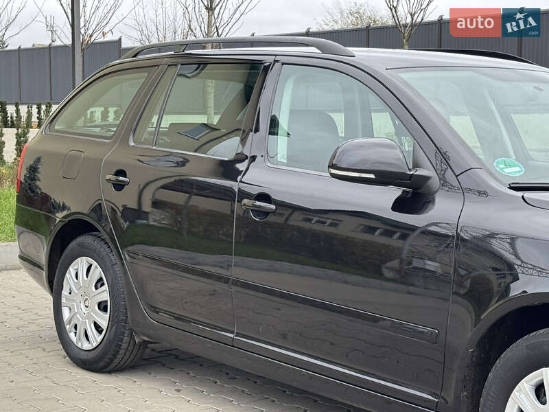 Універсал Skoda Octavia 2009 в Луцьку