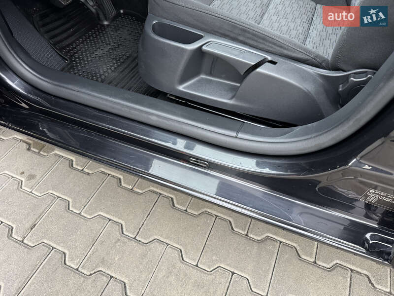 Універсал Skoda Octavia 2009 в Луцьку