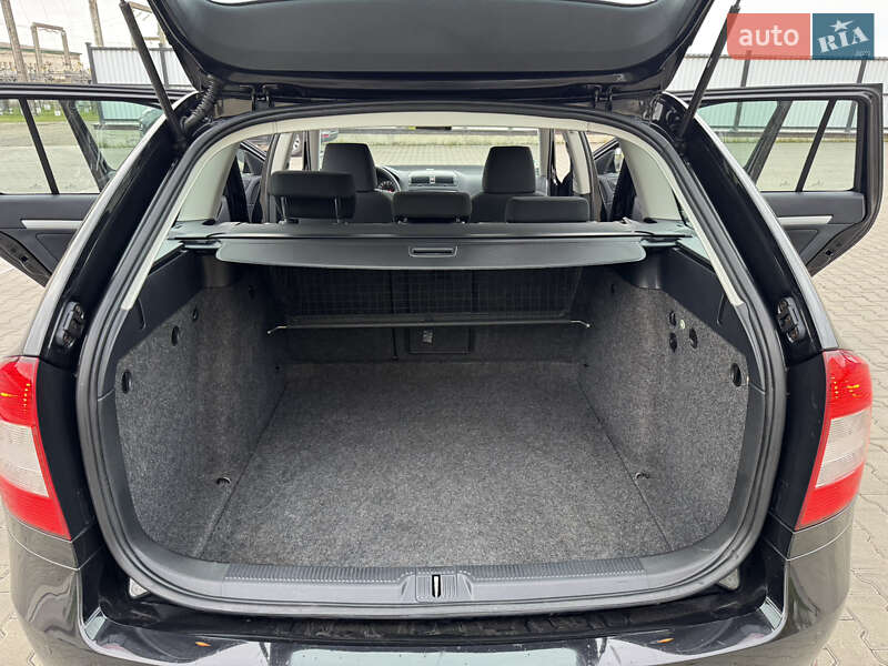Універсал Skoda Octavia 2009 в Луцьку