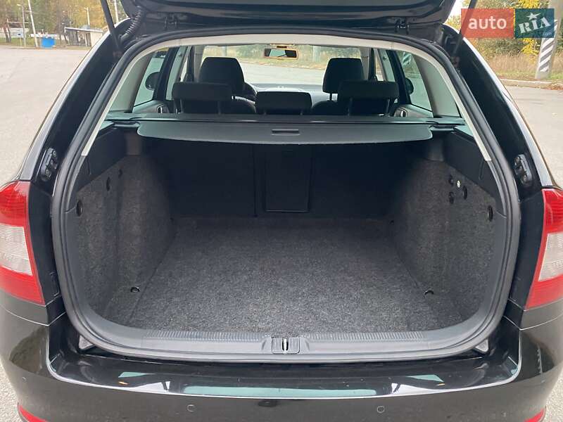 Универсал Skoda Octavia 2010 в Полтаве