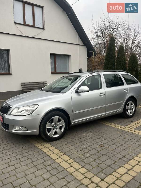 Универсал Skoda Octavia 2011 в Виннице